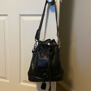 Dooney & Bourke vintage black all leather bag
